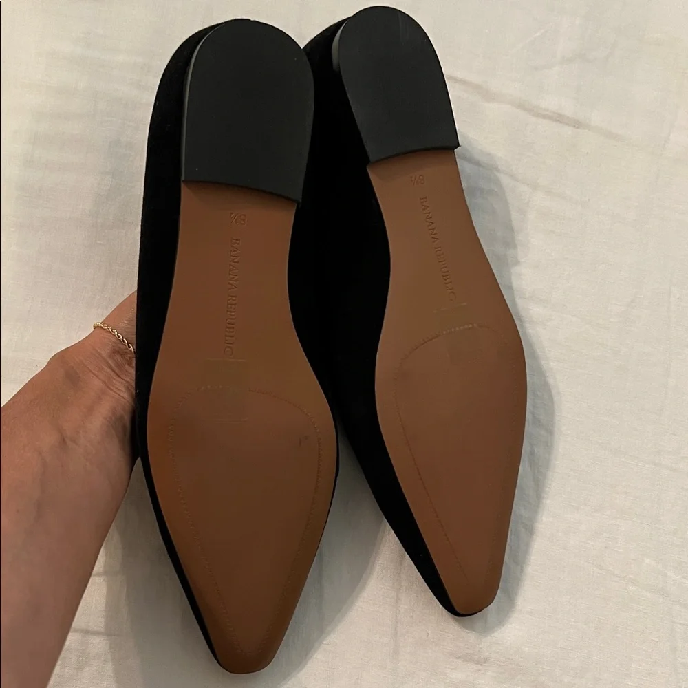 Banana Republic Black Suede Flats, size 8.5 - Picture 8 of 8